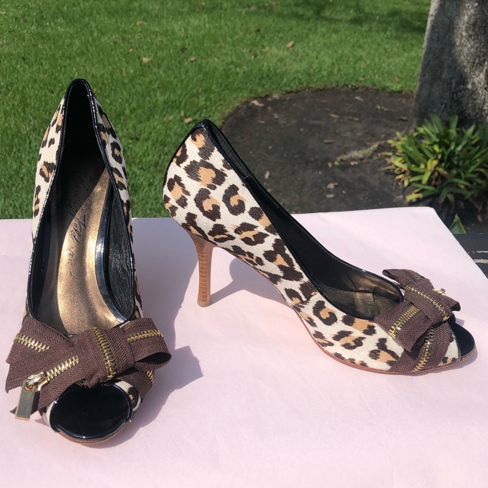 Beverly Feldman Cheetah Print Calf Hair Heels with a Faux Zipper/Bow Accent